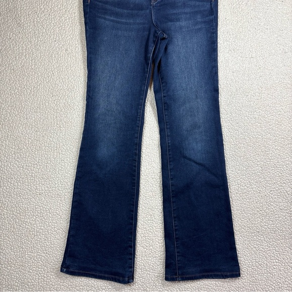 Nicole Miller NY SOHO High Rise Bootcut Women Size 8 Stretch Dark Wash Blue Jean - Picture 4 of 15
